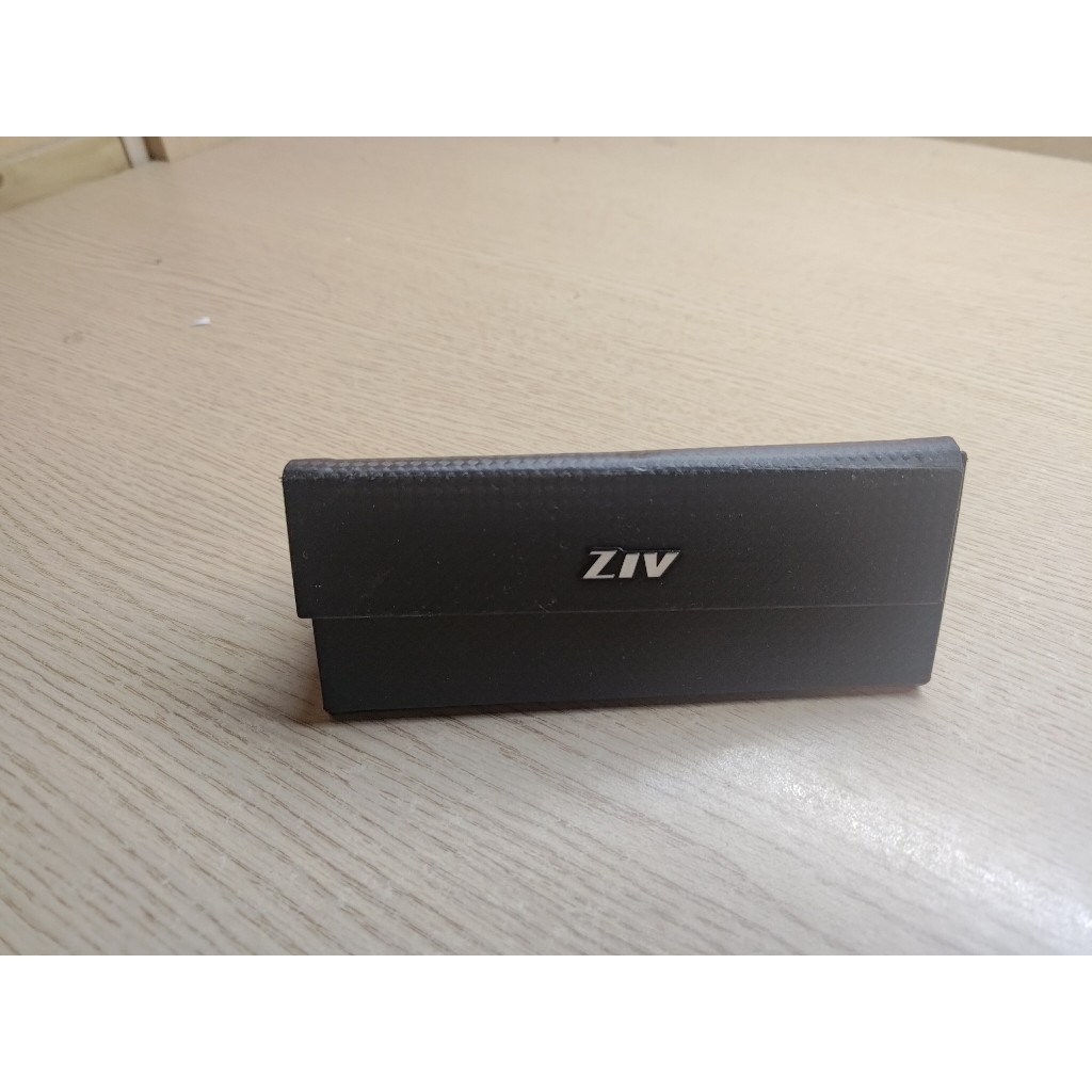 ZIV 眼鏡盒 三角造型