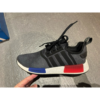 adidas 愛迪達 NMD_R1 男鞋 黑藍紅色 經典 針織 襪套 運動 慢跑鞋