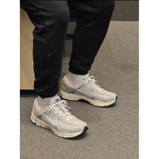 【一間鞋店】現貨+預購 Nike Zoom Vomero 5 奶油灰 HF0731-007