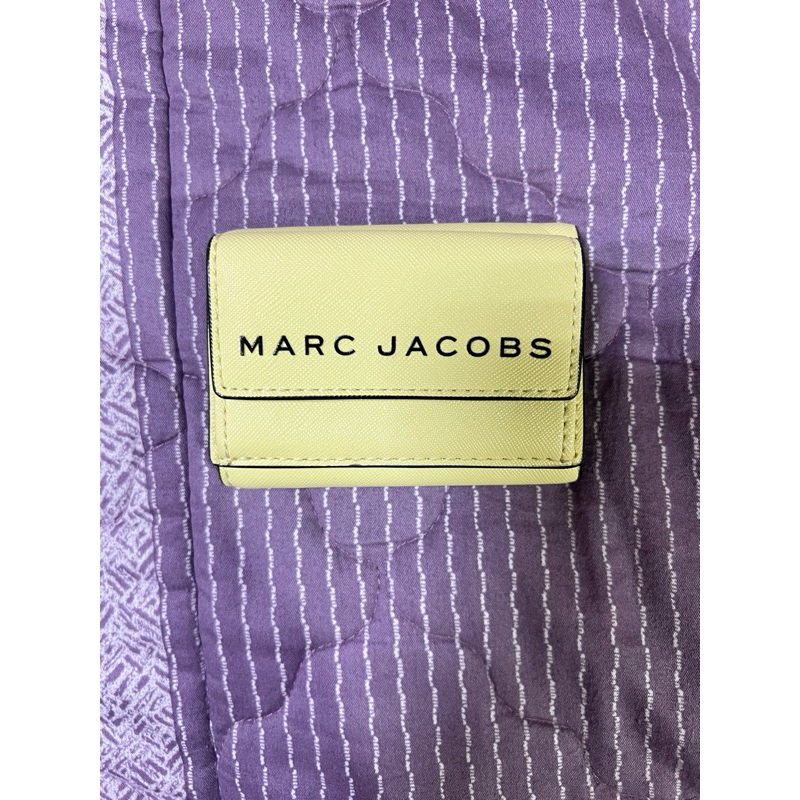 Marc Jacobs 三折短夾 （黃色）