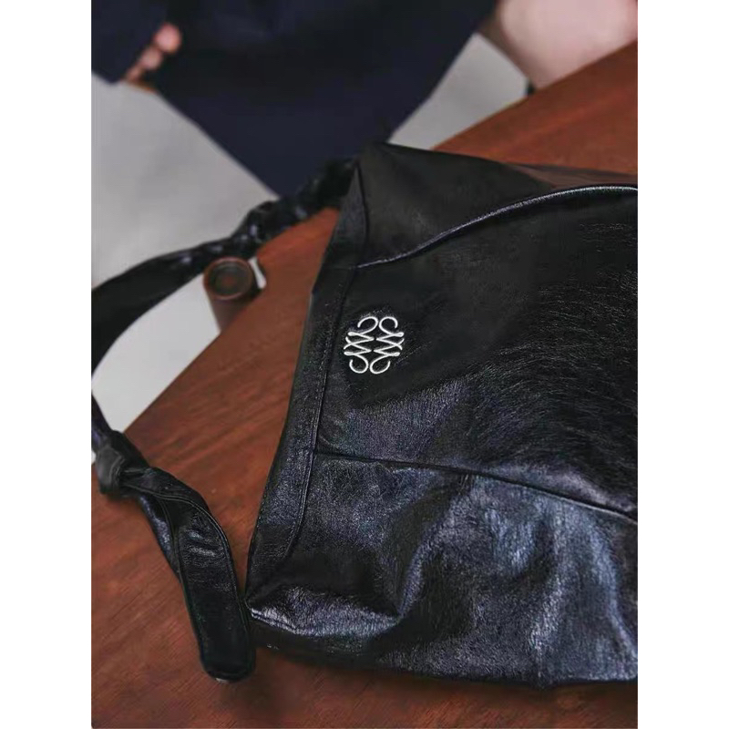 𝟻𝟶 𝚔𝚒𝚕𝚘- NICK&amp;NICOLE 韓國設計師品牌 扭結tote bag 刺繡單肩托特包