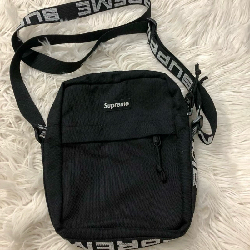 【Gamer】✨二手美品✨Supreme shoulder bag ss18 小包 Supreme小包 腰包 當紅炸子雞