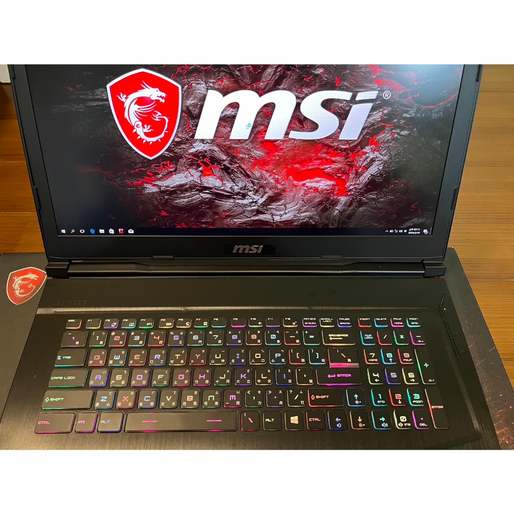 【MSI GE73 7RD-028TW】 超低價電競筆電 256+1t ssd 32G記憶體