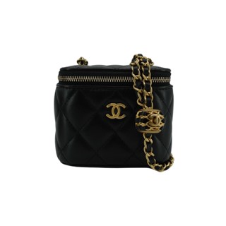 Chanel Coco 金雙C Logo菱格紋核桃金球斜背化妝包(AP1447-黑)