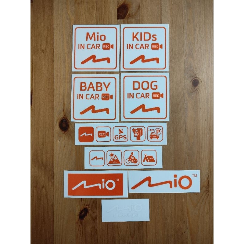 全新mio行車記錄器品牌logo貼紙一包（9張入）baby in car,dog in car,kids in car