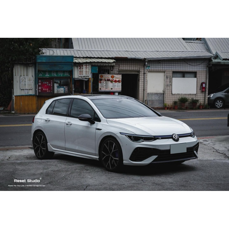 VOLKSWAGEN GOLF 8R x HJS 200鉬觸媒當派