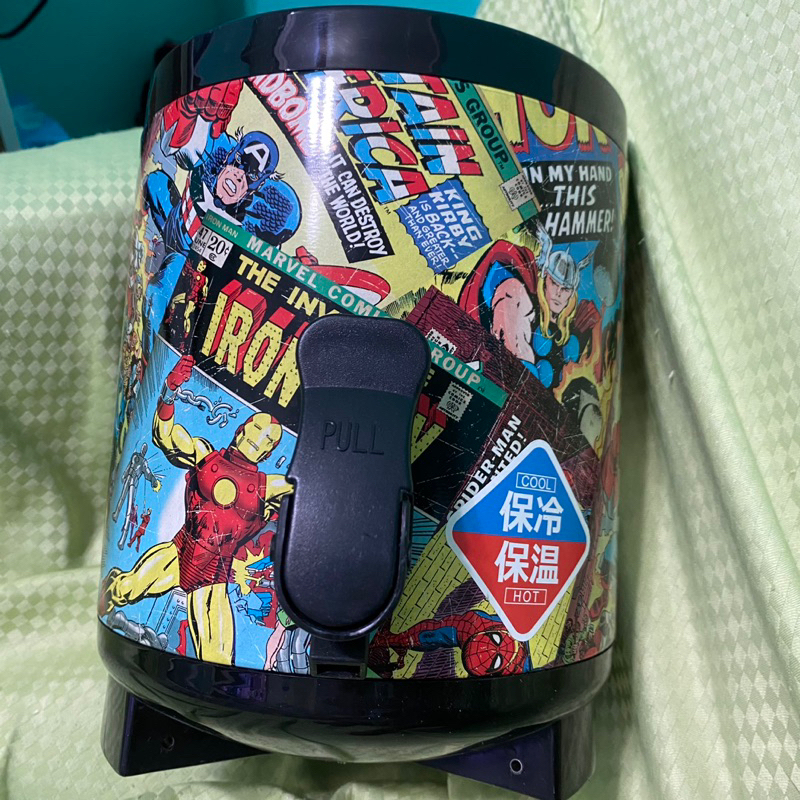 【二手出清】現貨 ⭕️正版⭕️Disney Marvel迪士尼漫威可提式保冷保溫水桶2.9L 飲水機出水口