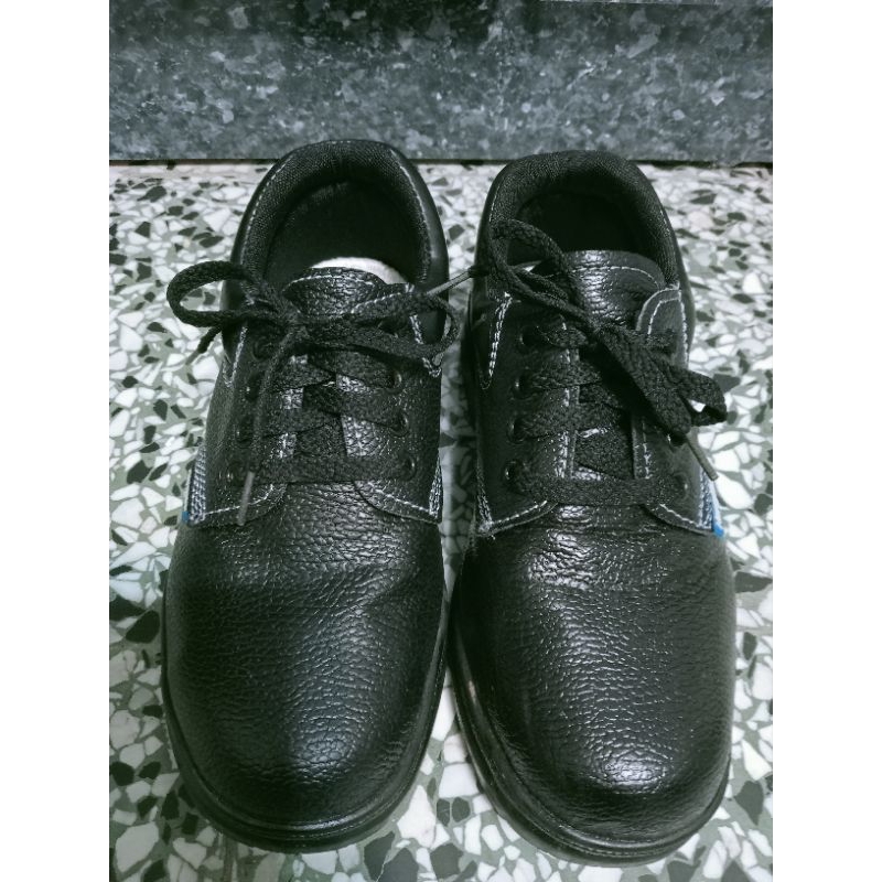 二手黑色安全鞋 工作鞋 鋼頭鞋 尺寸38號