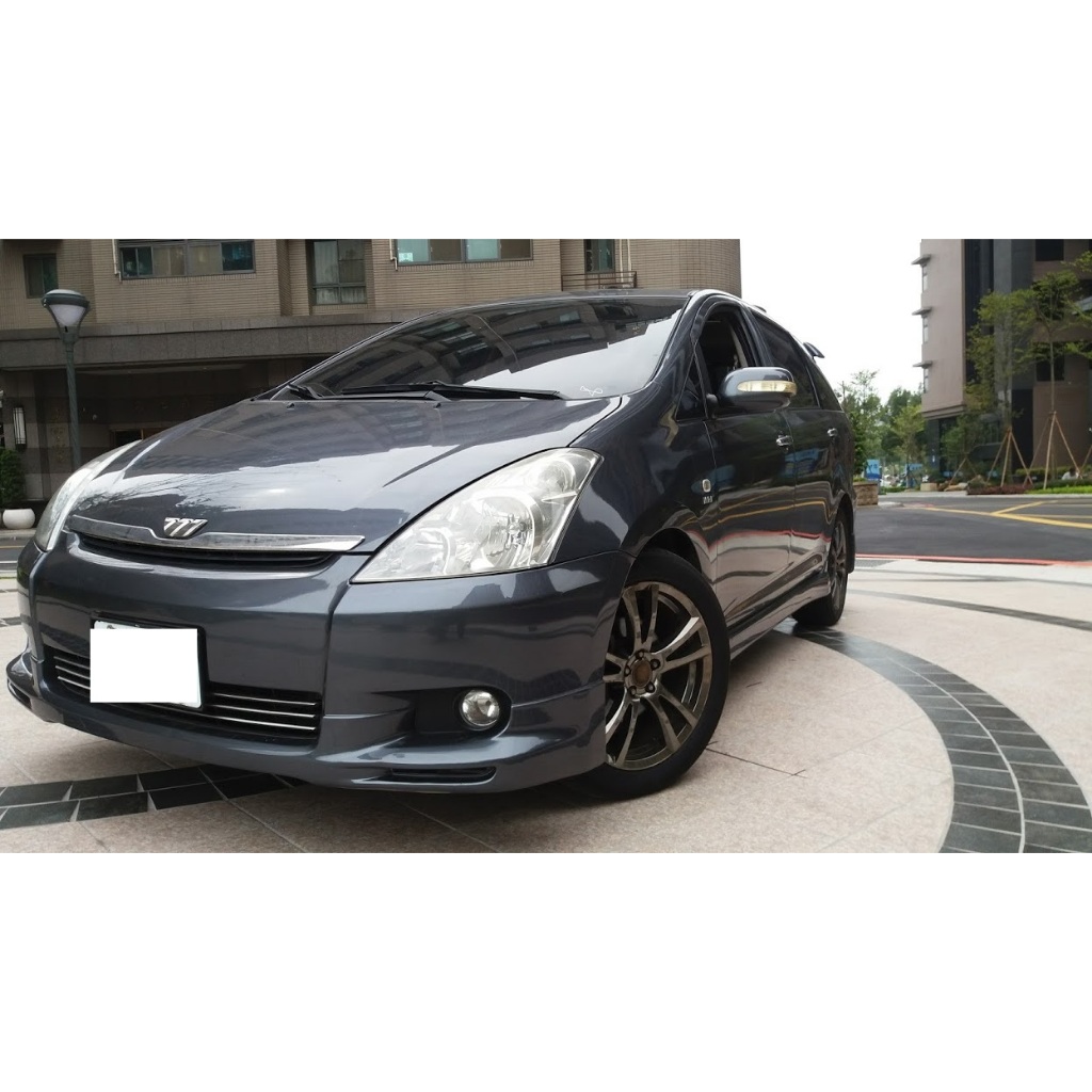 中古車 2005 TOYOTA WISH 2.0 灰色 跑九萬 專賣 一手 自用 代步車 轎車 房車 五門 掀背 休旅車