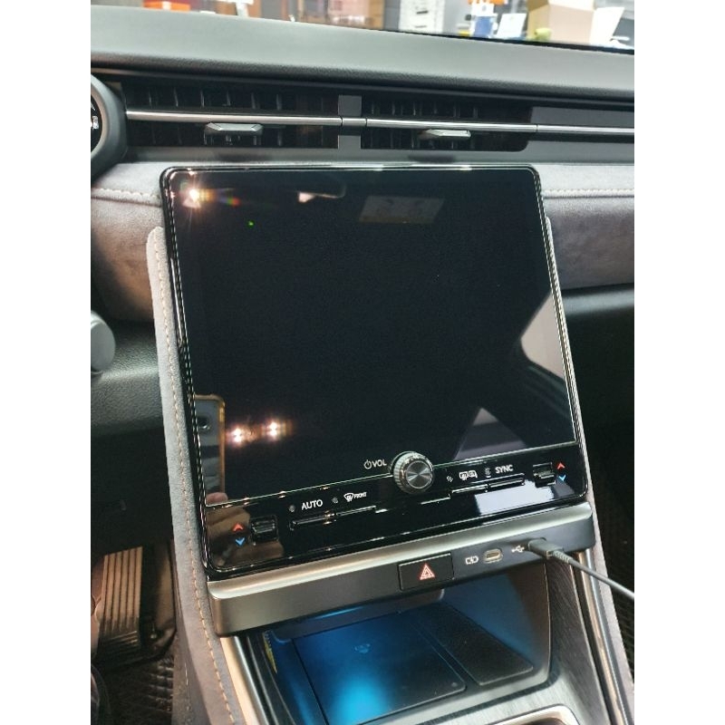 Lexus LBX螢幕保護貼 台灣獨家開模 9H強化玻璃保護貼