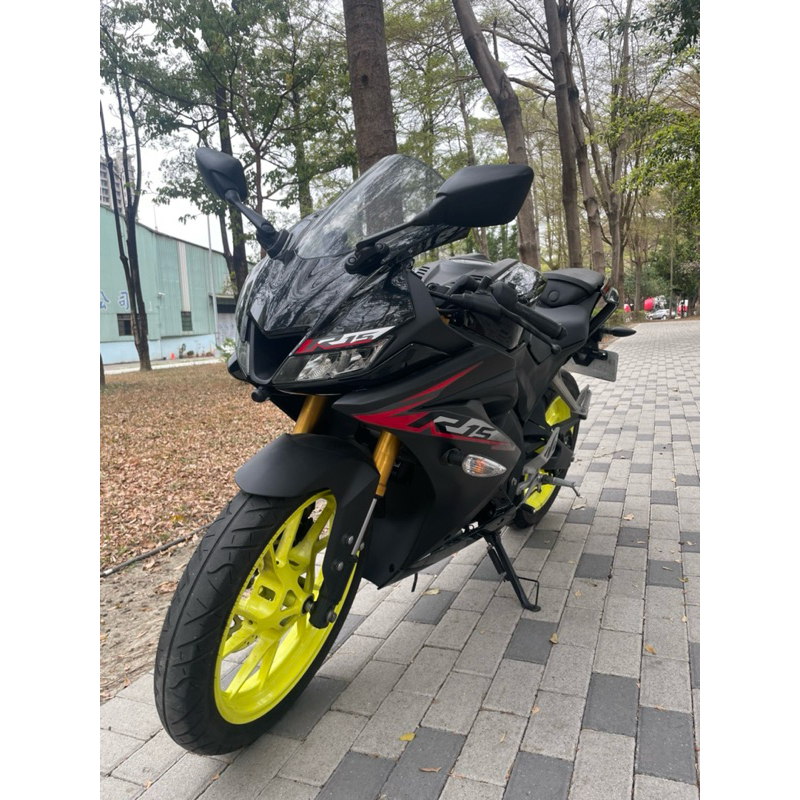 r15 v3 二手 輕檔車 仿賽 Yamaha 可分期 免頭款 改裝排氣管