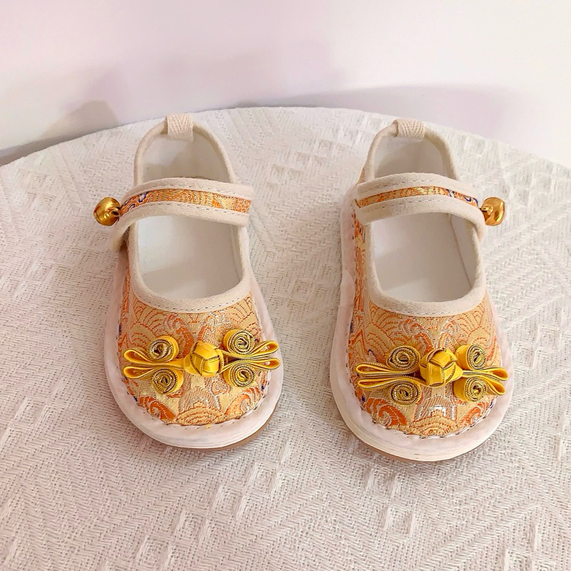 「二手」 寶寶鞋 過年節慶新中式古風繡花金線漢服鞋 寶寶週歲宴鞋 13公分