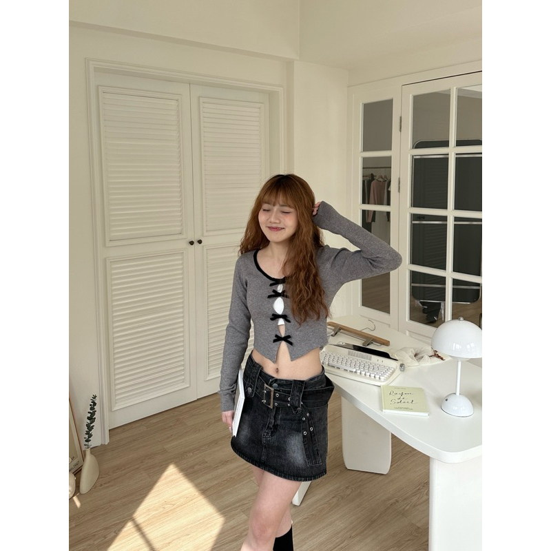 sollanite” super shy😳‪ 蝴蝶結鏤空針織上衣 2colors