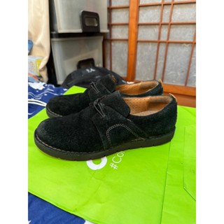 「 二手鞋 」 Clarks 女版麂皮休閒鞋 US7（黑）鐵2-1