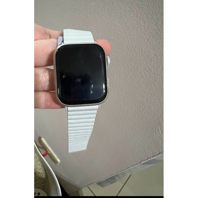 二手便宜賣 Apple Watch S7 45mm 星光色