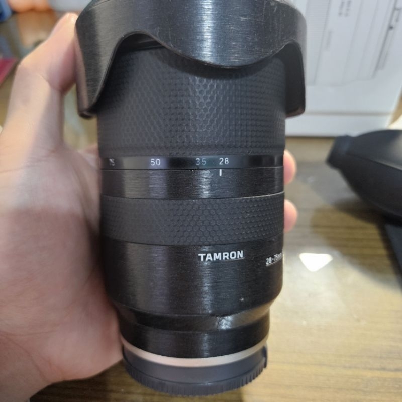 Tamron 28-75mm f2.8