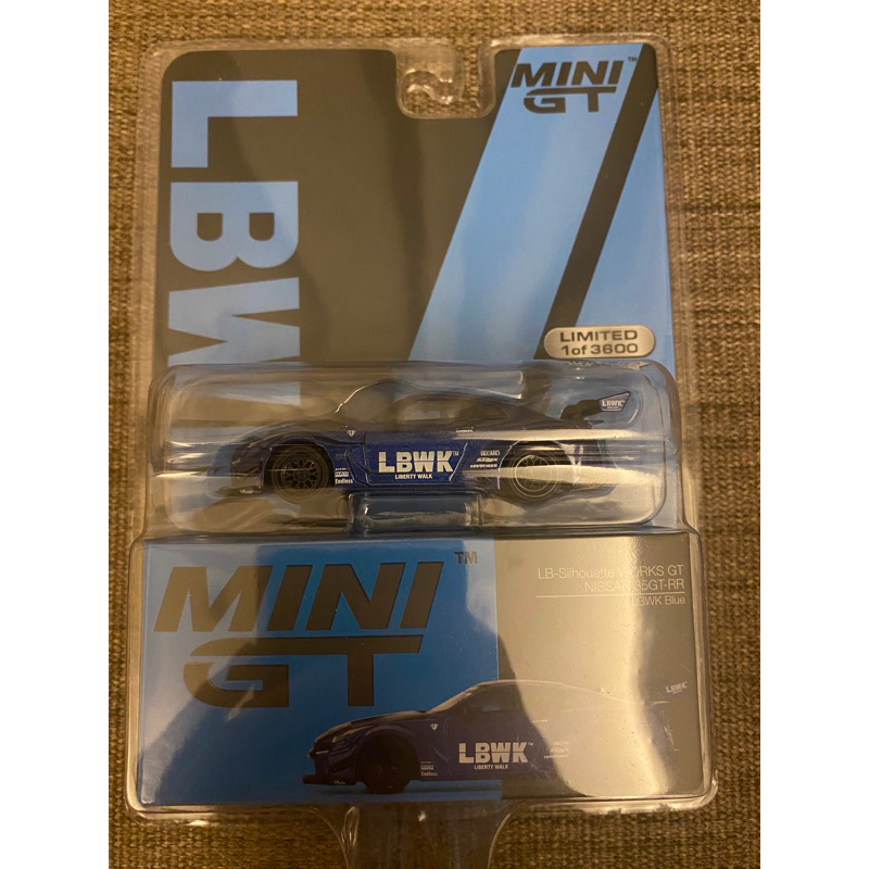 1/64 MINI GT 299 GTR R35 LBWK 美版吊卡