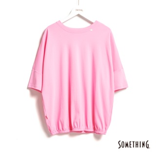 SOMETHING 標語抽皺下擺鬆緊短袖T恤(粉紅色)-女款