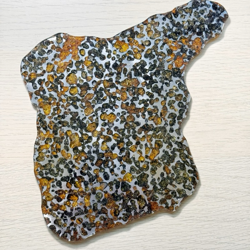 Sericho肯亞橄欖石鐵隕石完美地表收藏料※星星米亞