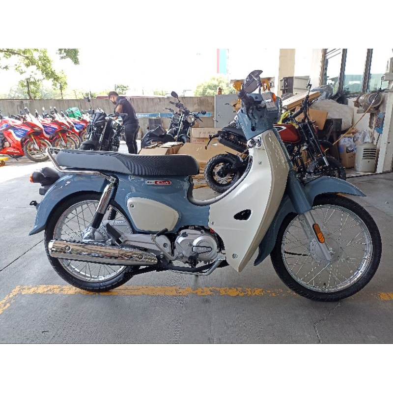 榮立阿舟進口摩托車專賣：2024年新版honda super cub 110泰規，11萬辦到好