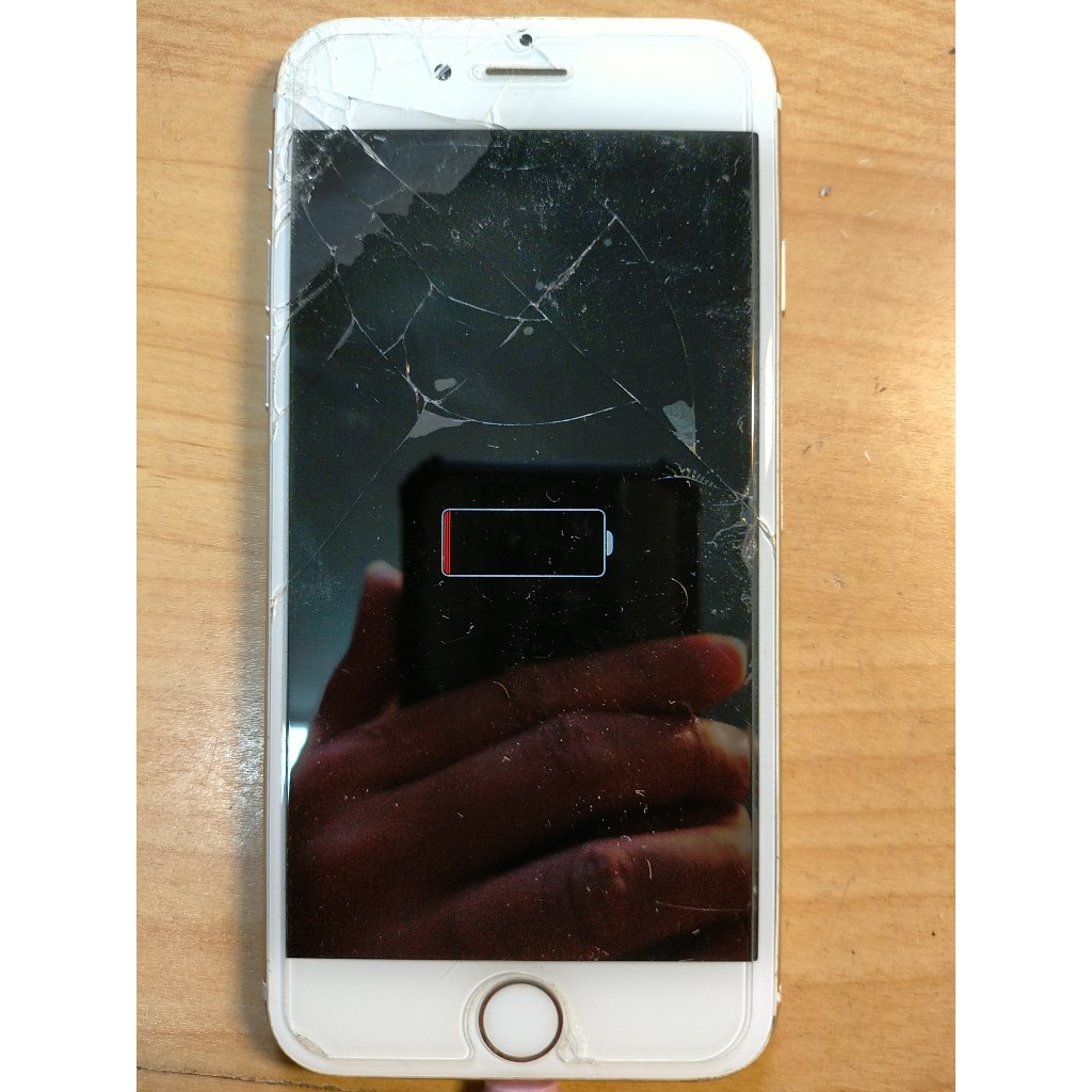 X.故障手機B240*1815- Apple iPhone 6 (A1586)   直購價380