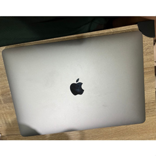 MacBook Air 2020年 13寸 Apple M1 8-Core CPU and 8-Core GPU 512