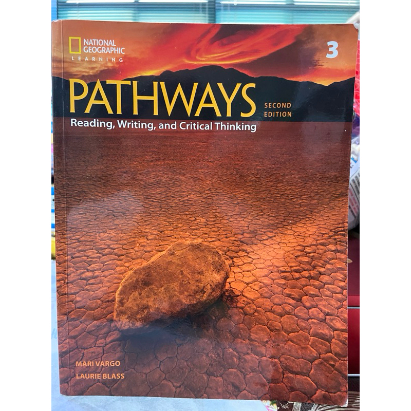 彩緁國家地理書（Pathways 3: Reading, Writing, and Crit）原價670元