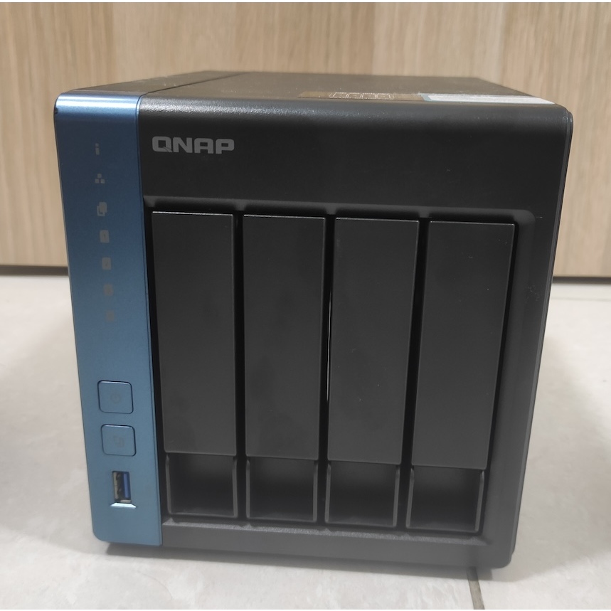 QNAP NAS 4bay TS-451D ts451d