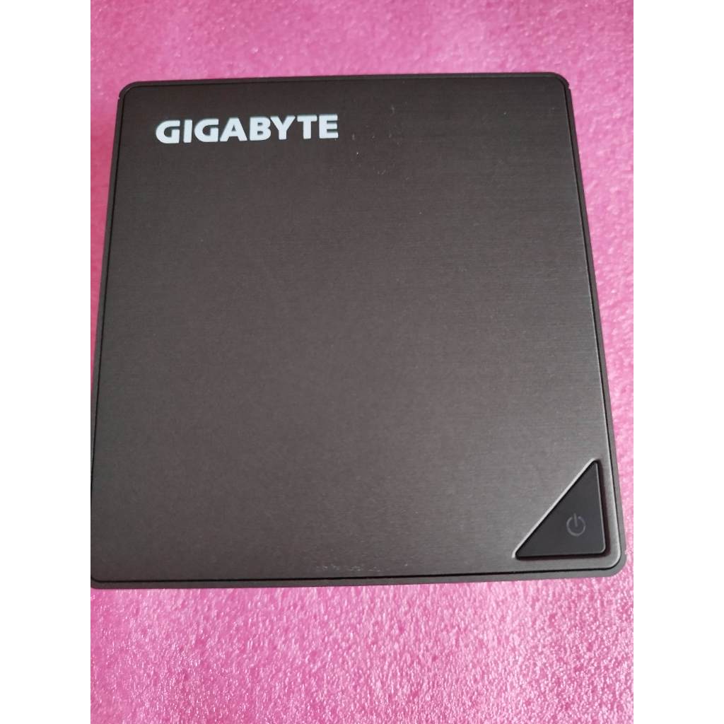 技嘉GB-BLCE-4105 Celeron J4105 NUC 4C4T 二手超微型電腦/準系統/無記憶體/迷你主機