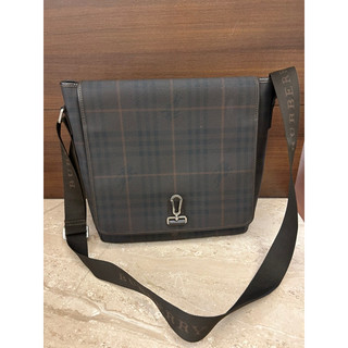 BURBERRY 經典格紋翻蓋斜背包/公事包