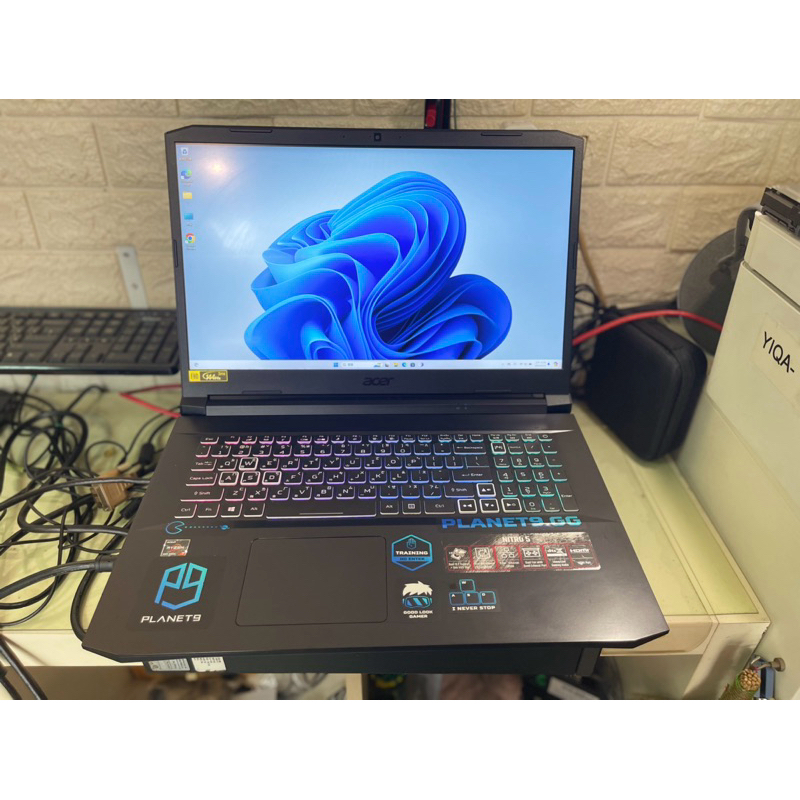 售Acer R7-5800H/RTX3060電競筆電，17.3” 144hz。