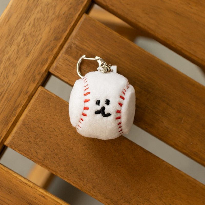 KIKI韓國代購🌸 Dinotaeng 小吊飾 鑰匙圈 棒球 棒球棍 橄欖球 漢堡 三款 最新 現貨🔥