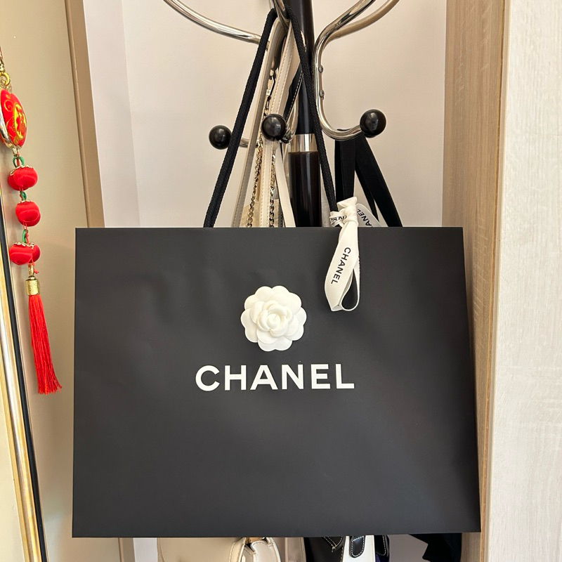 CHANEL香奈兒紙袋 附山茶花、緞帶 專櫃正品