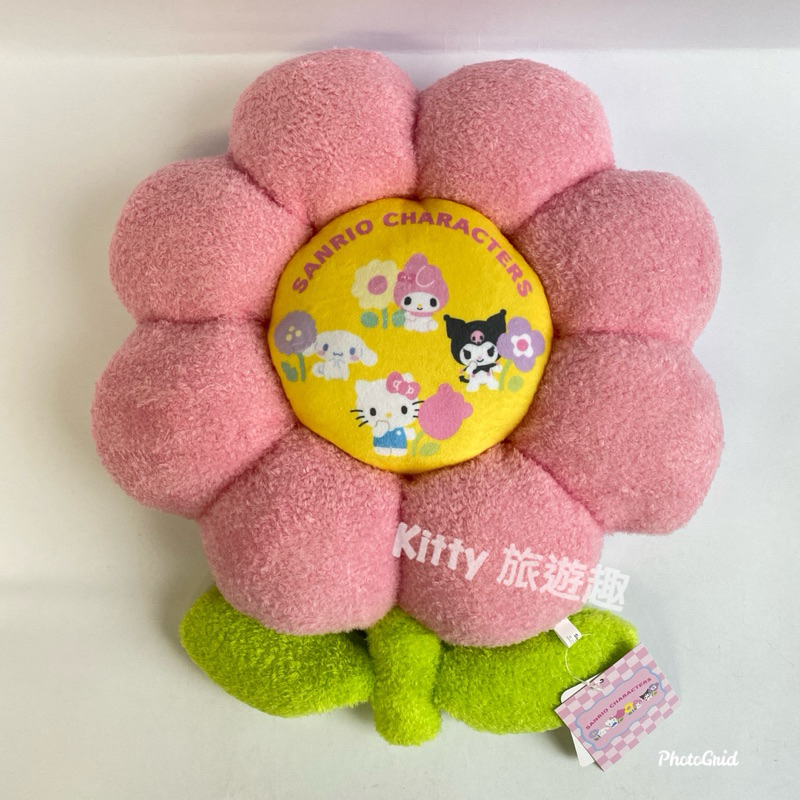 [Kitty 旅遊趣] Hello Kitty 花型靠墊 抱枕 沙發靠墊 三麗鷗家族 春花 居家裝飾 擺飾
