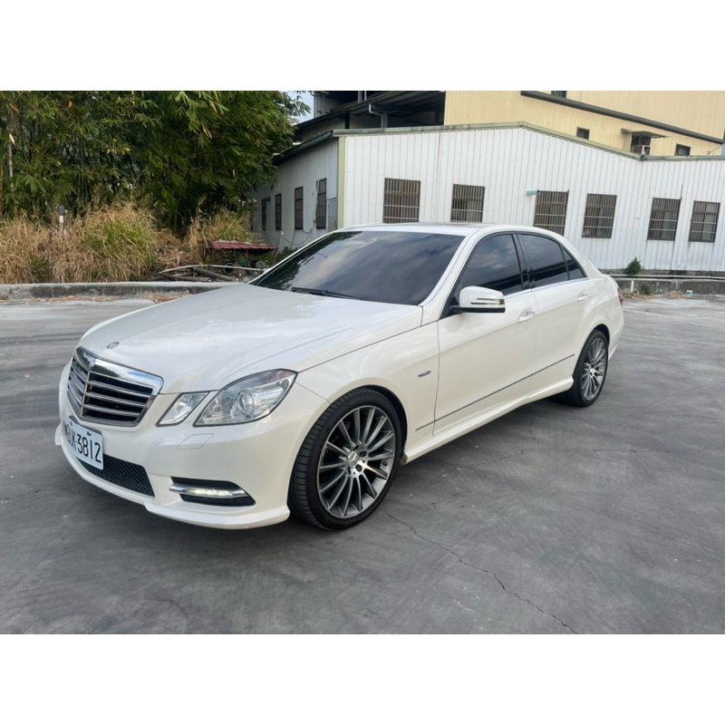 自售 BENZ E350 W212 白色 E系列 2012年 新款引擎 台中 AMG鋁圈