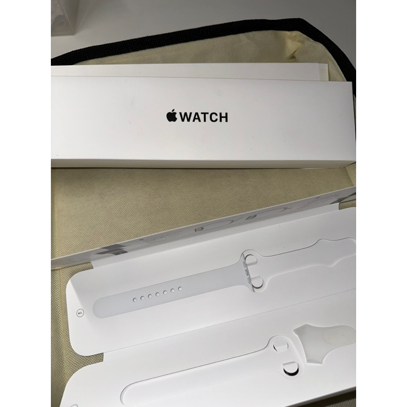 apple watch se 44mm全新錶帶（原廠，半邊錶帶 ，白色，長邊）