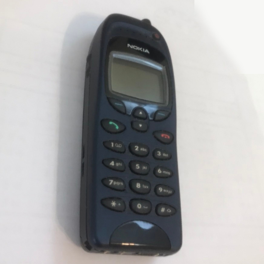早期 Nokia 6150 經典手機，外觀良好無任何配件，,不知好壞，當故障品隨便賣(二手)