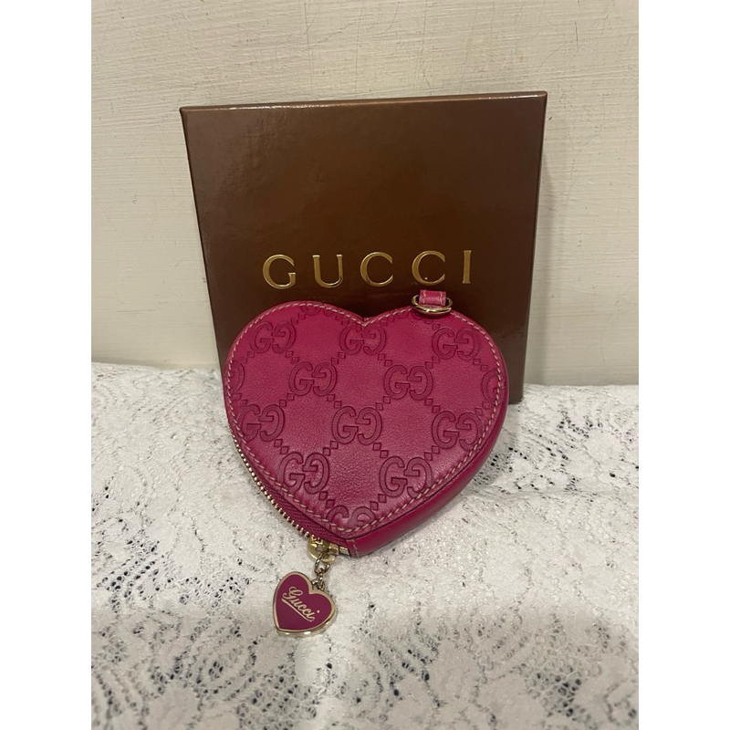Gucci滿滿雙G 壓紋logo葡萄紫愛心心型真皮零錢包