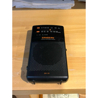 SANGEAN 山進 SR-35 調頻 / 調幅 (FM/AM) 掌上型收音機 口袋型收音機