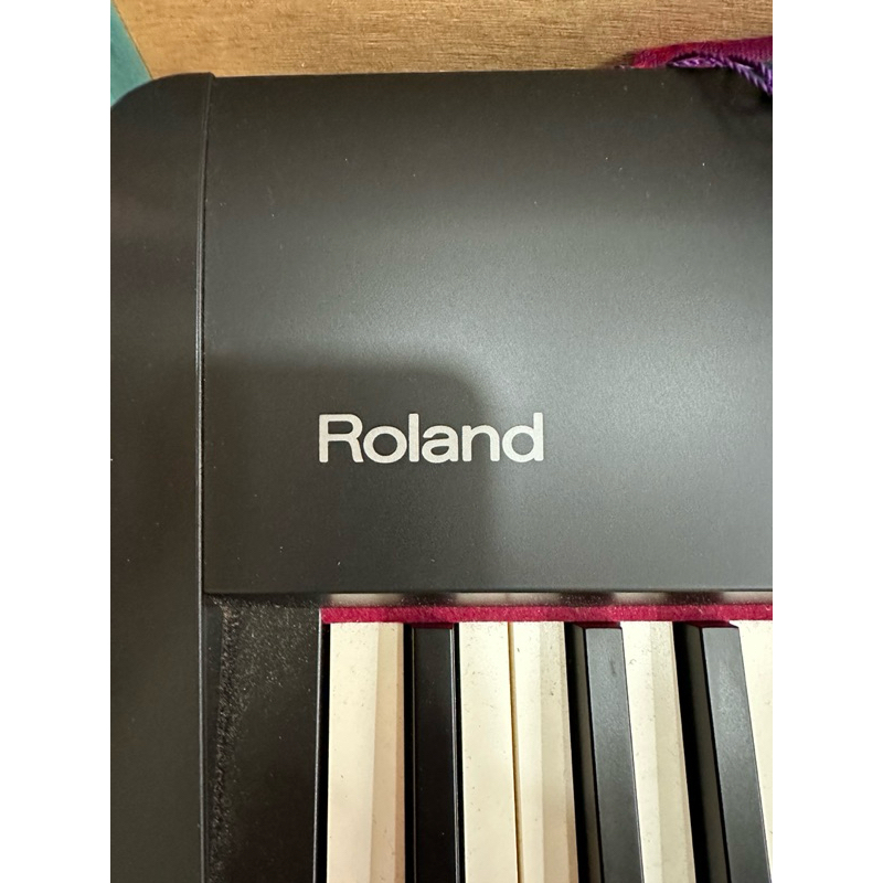 Roland FP-50 黑色 88鍵 數位電鋼琴 極新二手
