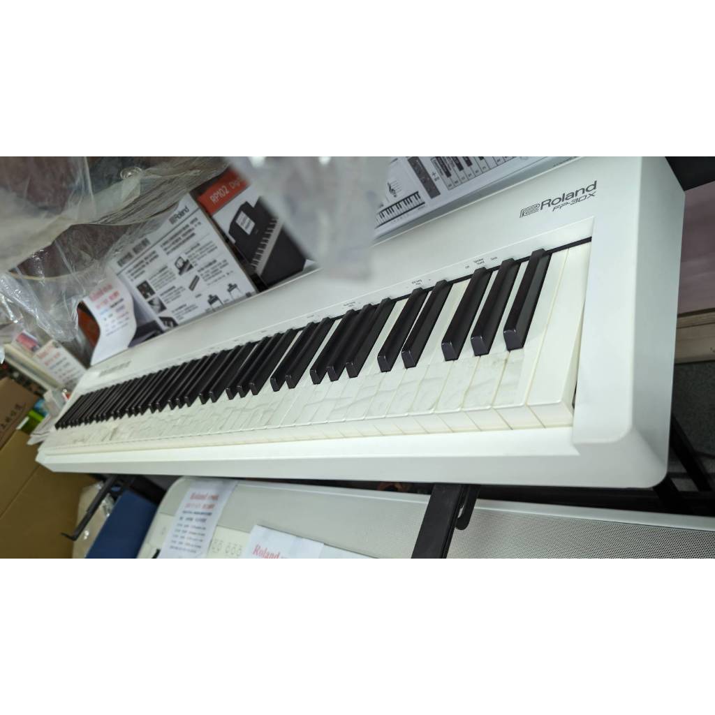 [匯音樂器]Roland FP-30X Digital Piano FP30X 黑色白色 展新品用聊聊聯絡,取得優惠折價