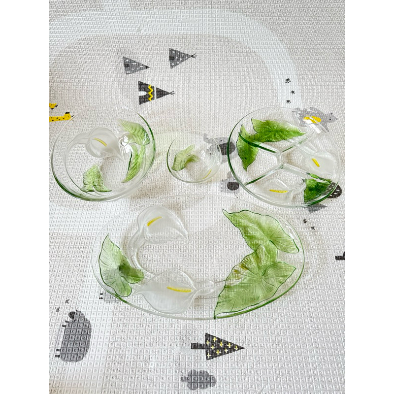 白鶴芋立體圖案彩色玻璃蔬果器皿