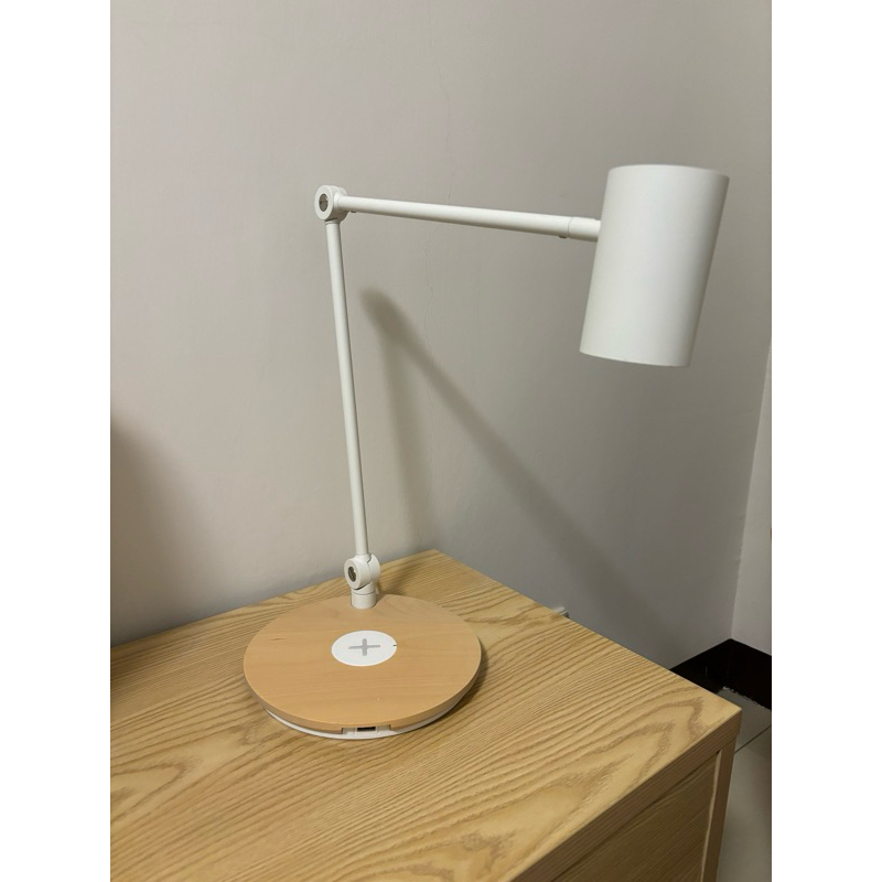 IKEA 桌燈 可無線充電 附燈泡
