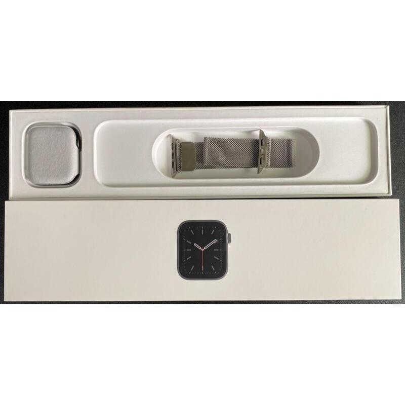 【Apple蘋果】Watch Series 6 GPS 44mm 黑色 二手保存良好 有換錶帶 無盒裝配件 $4800