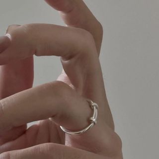Layla acc韓國 || 現貨 || 素圈純銀戒指 -- 純銀 925 可微調 戒指 簡約