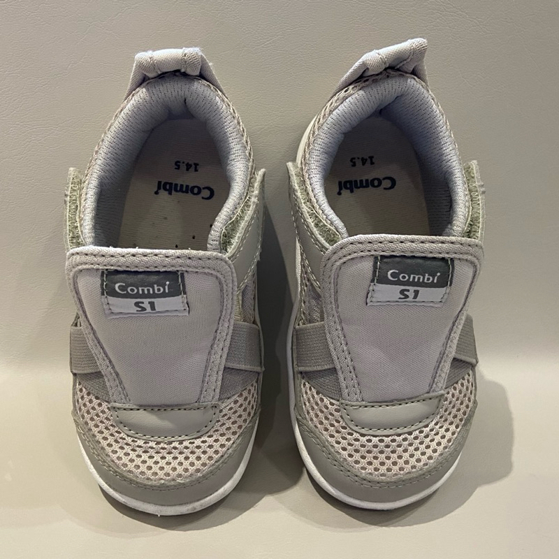 [二手] Combi 醫學級成長機能鞋 14.5/ 灰色