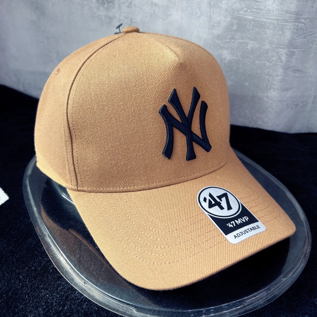 【球衣藏家】NY Yankees 紐約 洋基 卡其 47 Brand 可調式 老帽 MLB Dad Hat