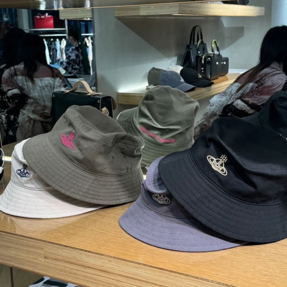 即將抵台🌟 新品🇯🇵 Vivienne Westwood 漁夫帽 London 刺繡漁夫帽 帽子 日本 代購 帽 遮陽