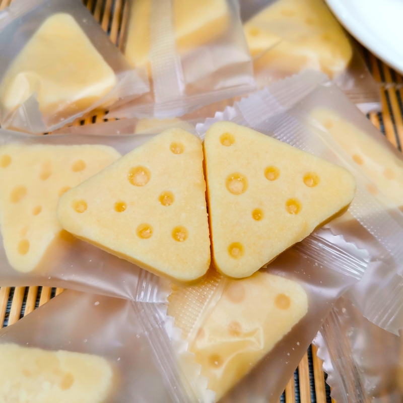 無蔗糖鮮牛奶三角芝士奶酪香軟內蒙古奶酥獨立裝疙 瘩兒童零食特產