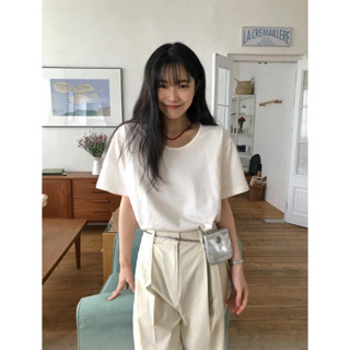 ɢɪʀʟs' x ᴠᴇɴᴜsʏ｜正韓🇰🇷 超熱銷 - 韓國東大門空運直送臺灣｜純棉寬鬆短袖上衣
